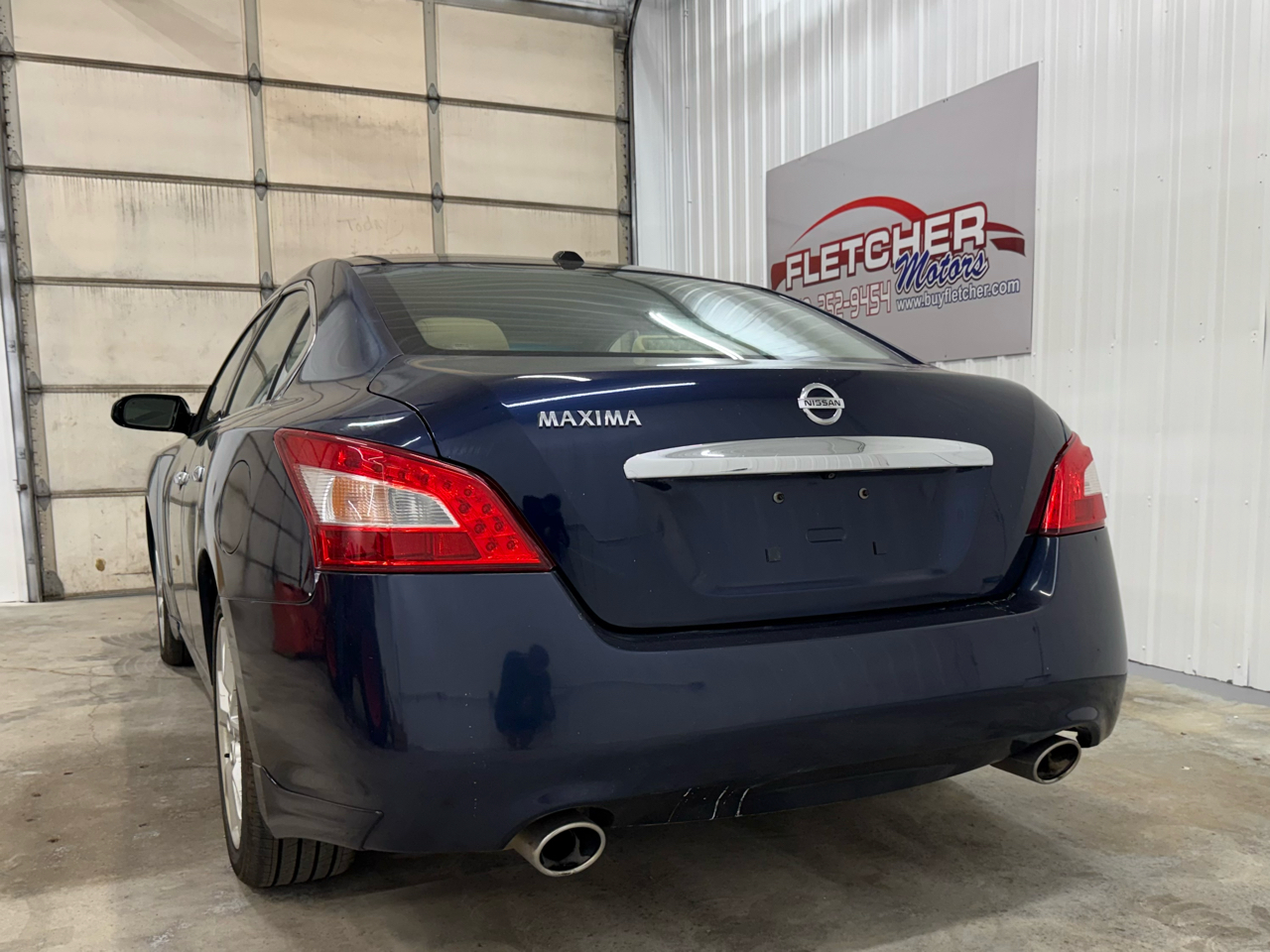 Nissan Maxima 4dr Sdn V6 CVT 3.5 SV w/Premium Pkg 2011 Nissan Maxima 4dr Sdn V6 CVT 3.5 SV w/Premium Pkg 2011