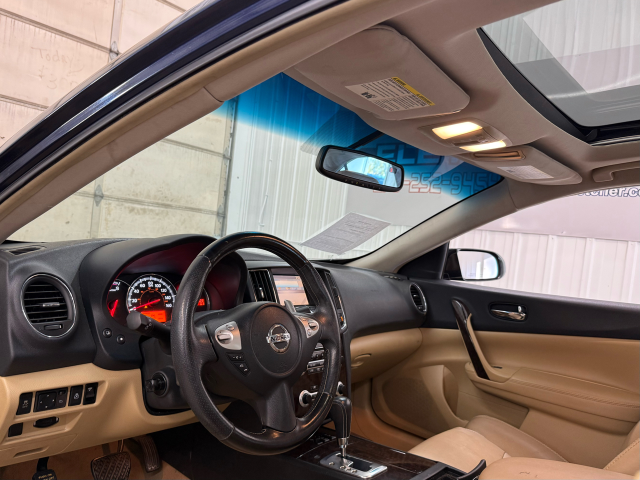 Nissan Maxima 4dr Sdn V6 CVT 3.5 SV w/Premium Pkg 2011 Nissan Maxima 4dr Sdn V6 CVT 3.5 SV w/Premium Pkg 2011