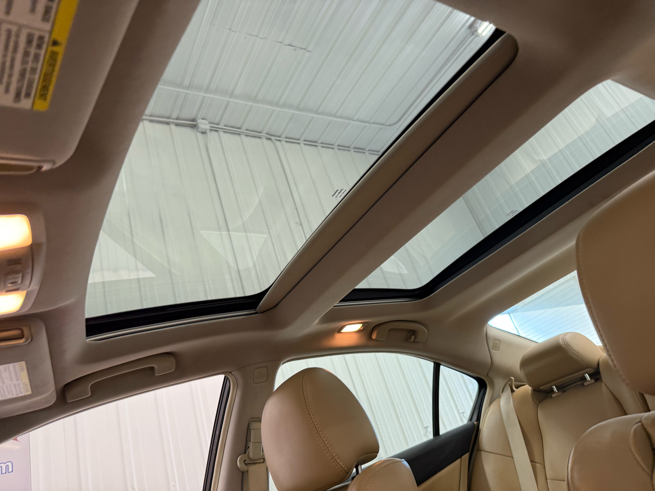 Nissan Maxima 4dr Sdn V6 CVT 3.5 SV w/Premium Pkg 2011 Nissan Maxima 4dr Sdn V6 CVT 3.5 SV w/Premium Pkg 2011