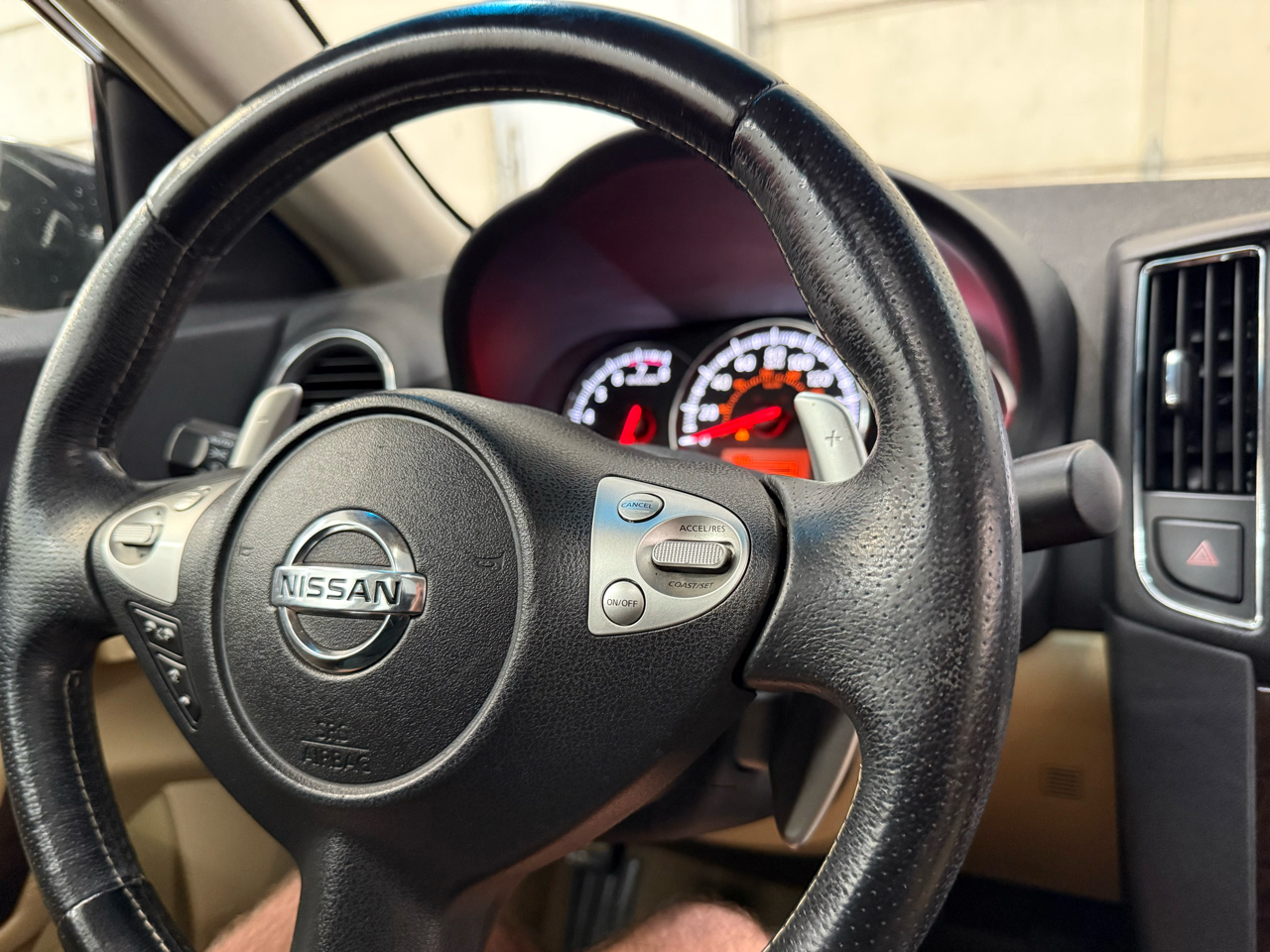 Nissan Maxima 4dr Sdn V6 CVT 3.5 SV w/Premium Pkg 2011 Nissan Maxima 4dr Sdn V6 CVT 3.5 SV w/Premium Pkg 2011