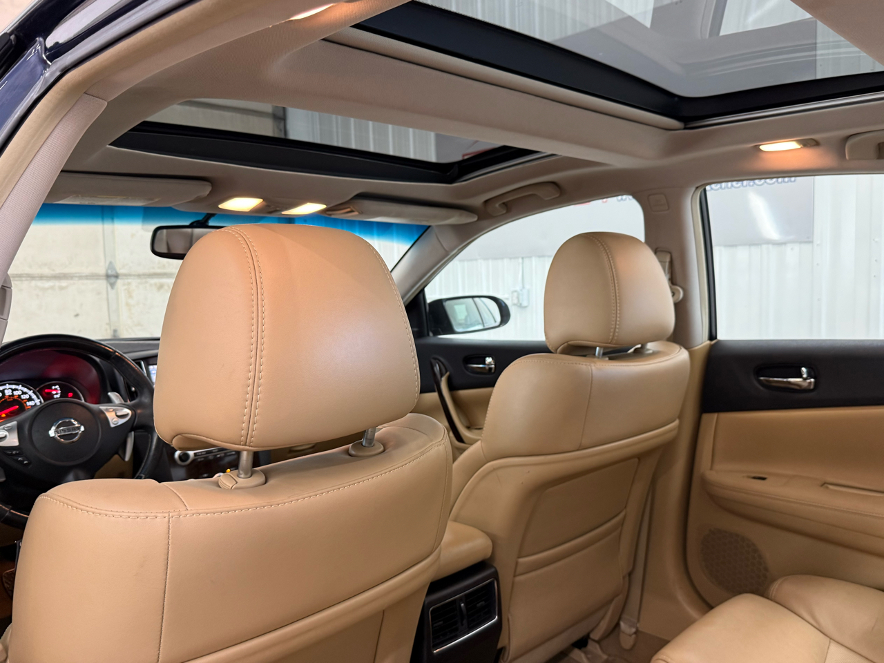 Nissan Maxima 4dr Sdn V6 CVT 3.5 SV w/Premium Pkg 2011 Nissan Maxima 4dr Sdn V6 CVT 3.5 SV w/Premium Pkg 2011