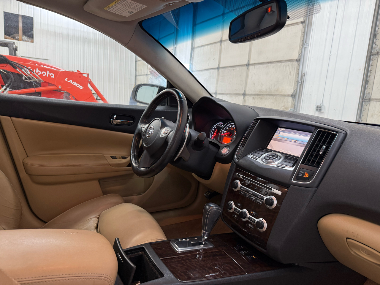 Nissan Maxima 4dr Sdn V6 CVT 3.5 SV w/Premium Pkg 2011 Nissan Maxima 4dr Sdn V6 CVT 3.5 SV w/Premium Pkg 2011