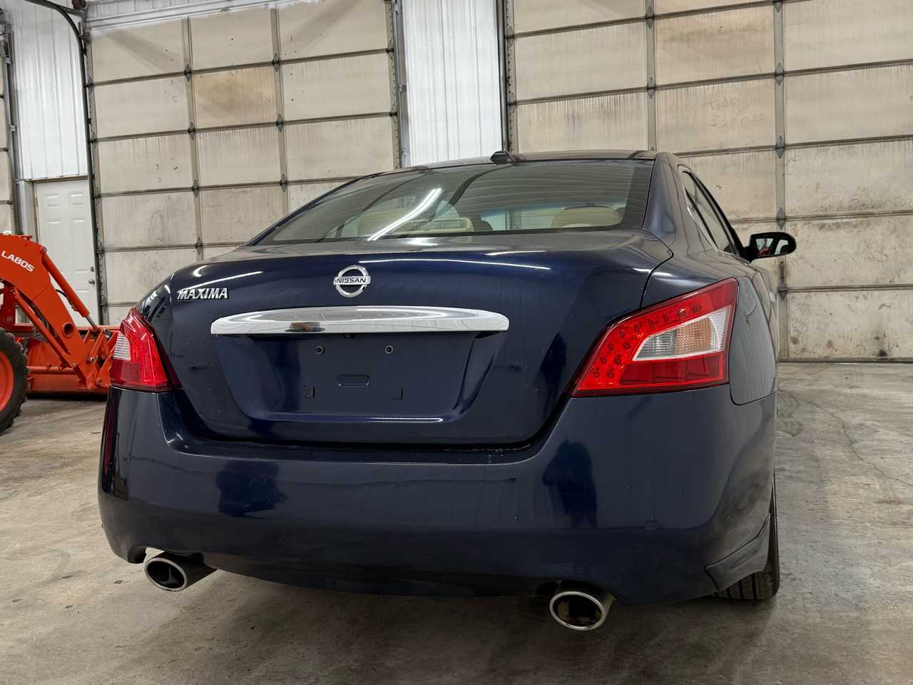 Nissan Maxima 4dr Sdn V6 CVT 3.5 SV w/Premium Pkg 2011 Nissan Maxima 4dr Sdn V6 CVT 3.5 SV w/Premium Pkg 2011
