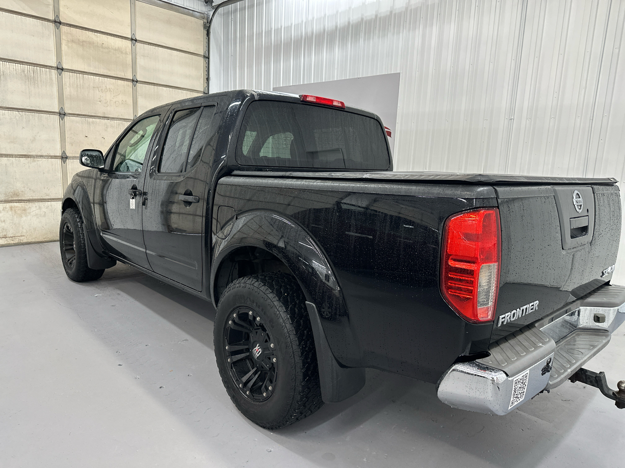 Nissan Frontier 4WD Crew Cab SWB Auto SE 2010 Nissan Frontier 4WD Crew Cab SWB Auto SE 2010