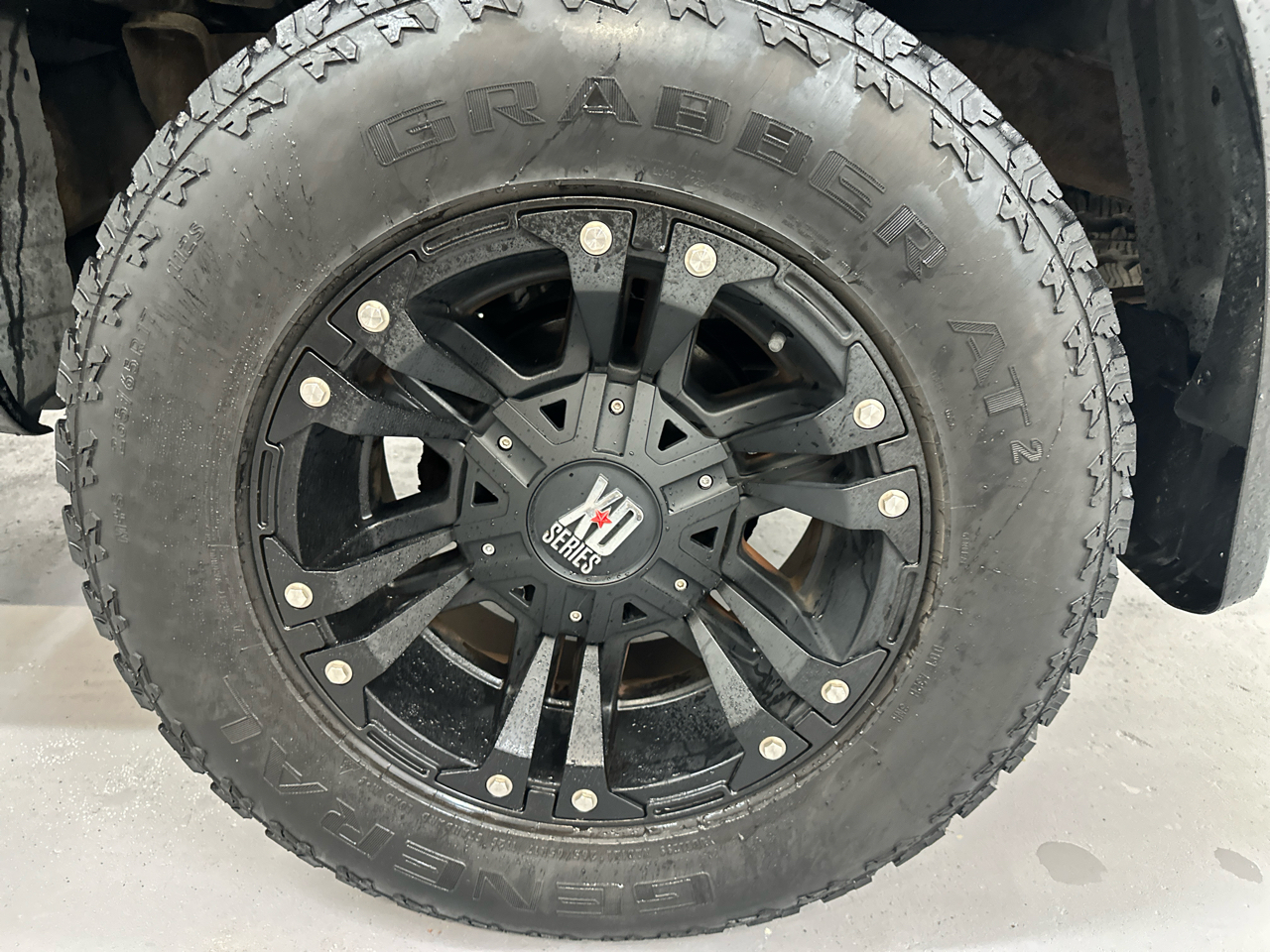 Nissan Frontier 4WD Crew Cab SWB Auto SE 2010 Nissan Frontier 4WD Crew Cab SWB Auto SE 2010