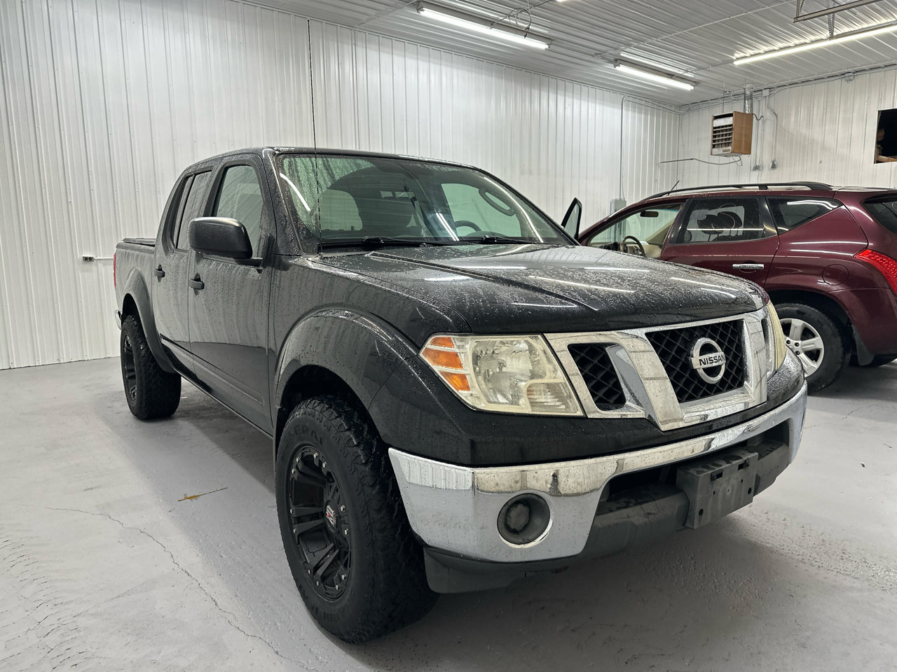 Nissan Frontier 4WD Crew Cab SWB Auto SE 2010 Nissan Frontier 4WD Crew Cab SWB Auto SE 2010