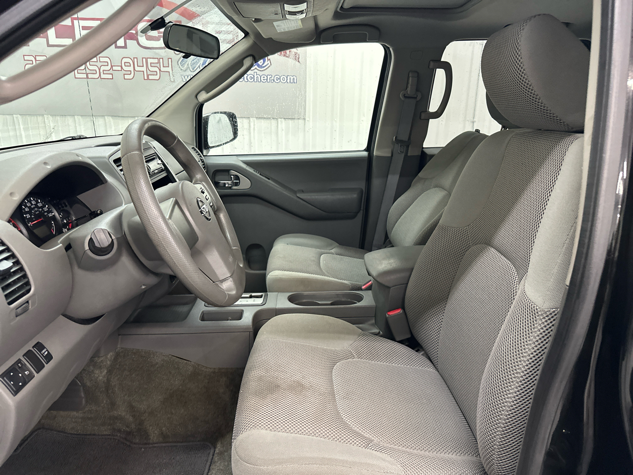 Nissan Frontier 4WD Crew Cab SWB Auto SE 2010 Nissan Frontier 4WD Crew Cab SWB Auto SE 2010