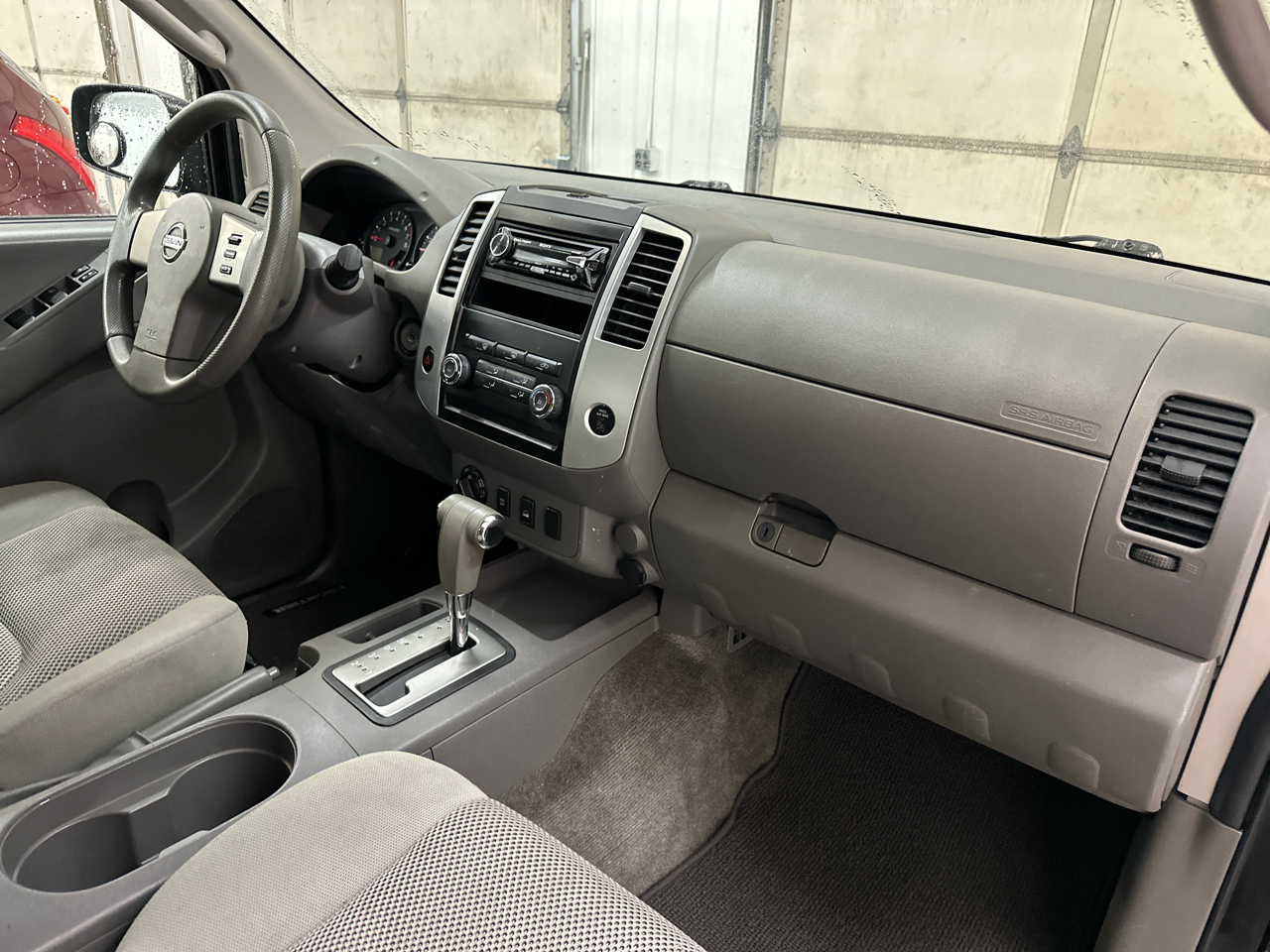 Nissan Frontier 4WD Crew Cab SWB Auto SE 2010 Nissan Frontier 4WD Crew Cab SWB Auto SE 2010