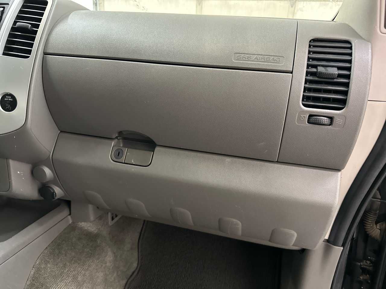 Nissan Frontier 4WD Crew Cab SWB Auto SE 2010 Nissan Frontier 4WD Crew Cab SWB Auto SE 2010