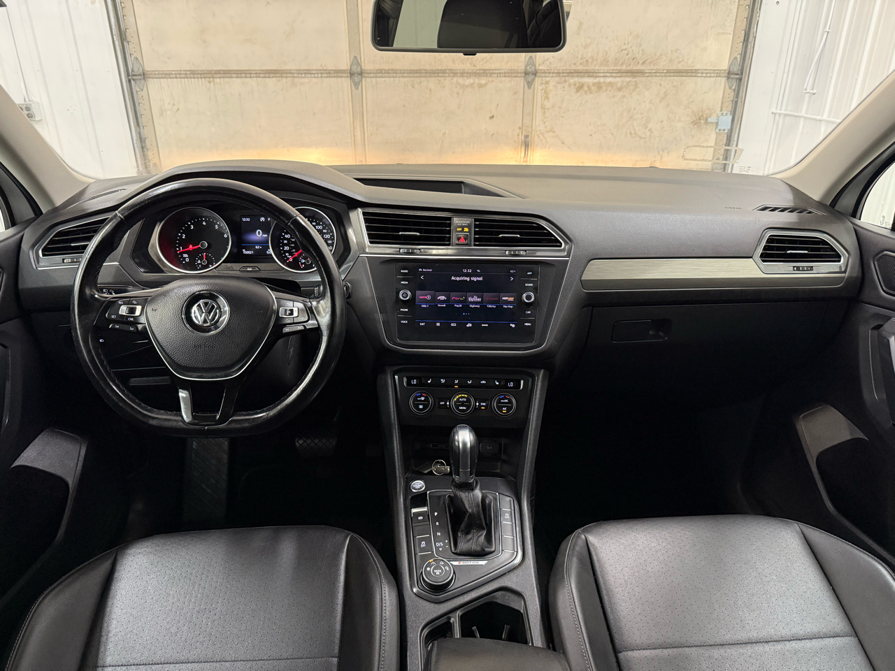 Volkswagen Tiguan 2.0T SE 4MOTION 2018 Volkswagen Tiguan 2.0T SE 4MOTION 2018