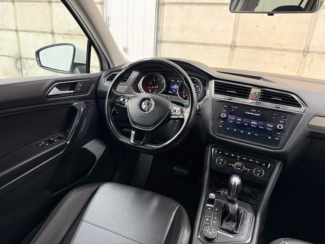 Volkswagen Tiguan 2.0T SE 4MOTION 2018 Volkswagen Tiguan 2.0T SE 4MOTION 2018