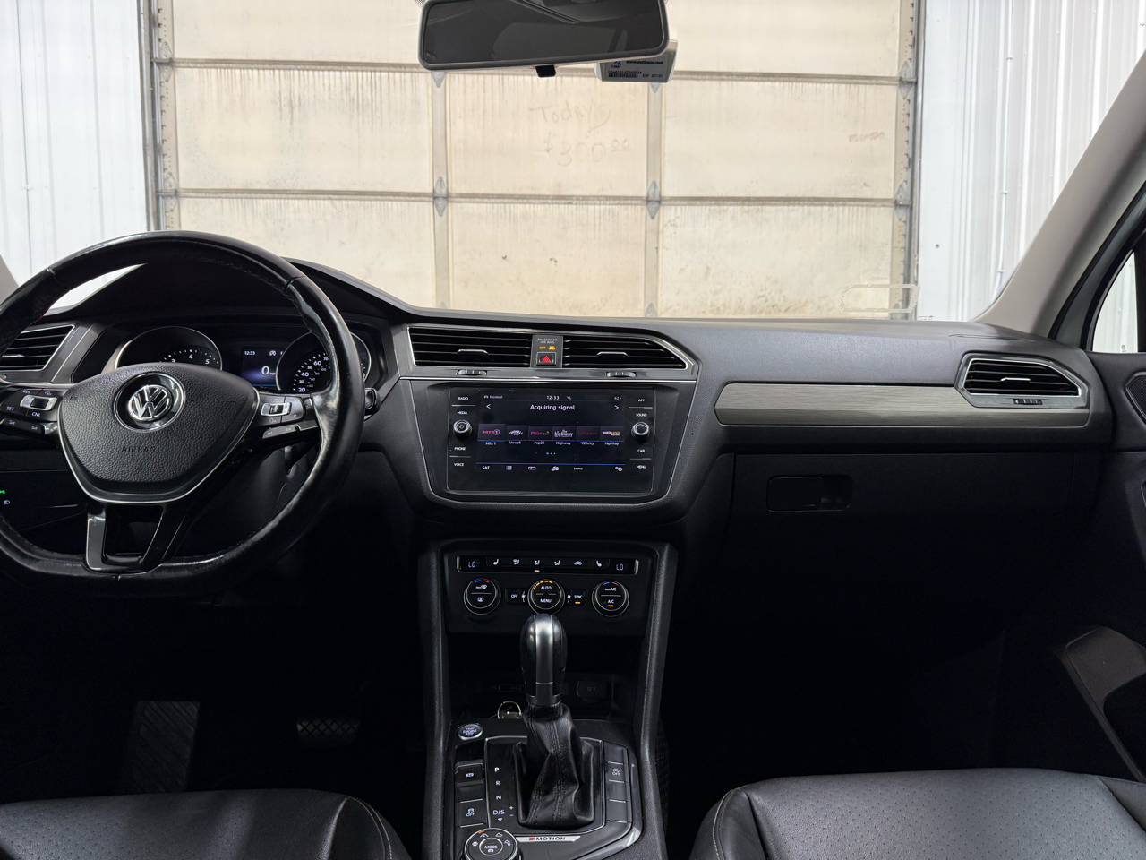 Volkswagen Tiguan 2.0T SE 4MOTION 2018 Volkswagen Tiguan 2.0T SE 4MOTION 2018