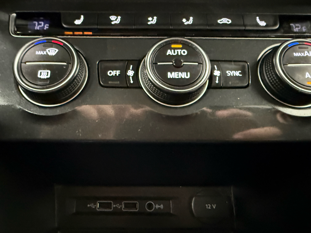 Volkswagen Tiguan 2.0T SE 4MOTION 2018 Volkswagen Tiguan 2.0T SE 4MOTION 2018