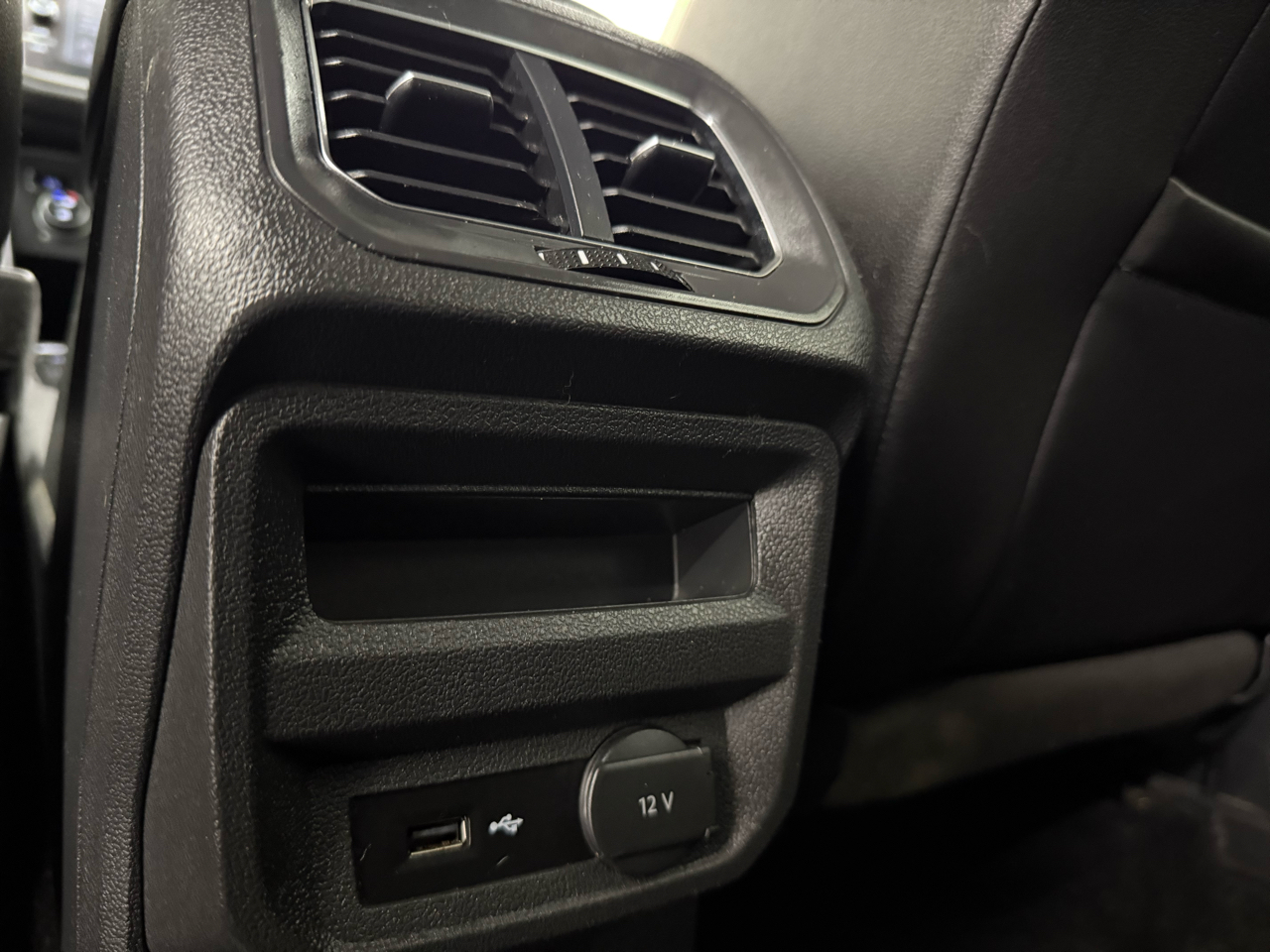 Volkswagen Tiguan 2.0T SE 4MOTION 2018 Volkswagen Tiguan 2.0T SE 4MOTION 2018