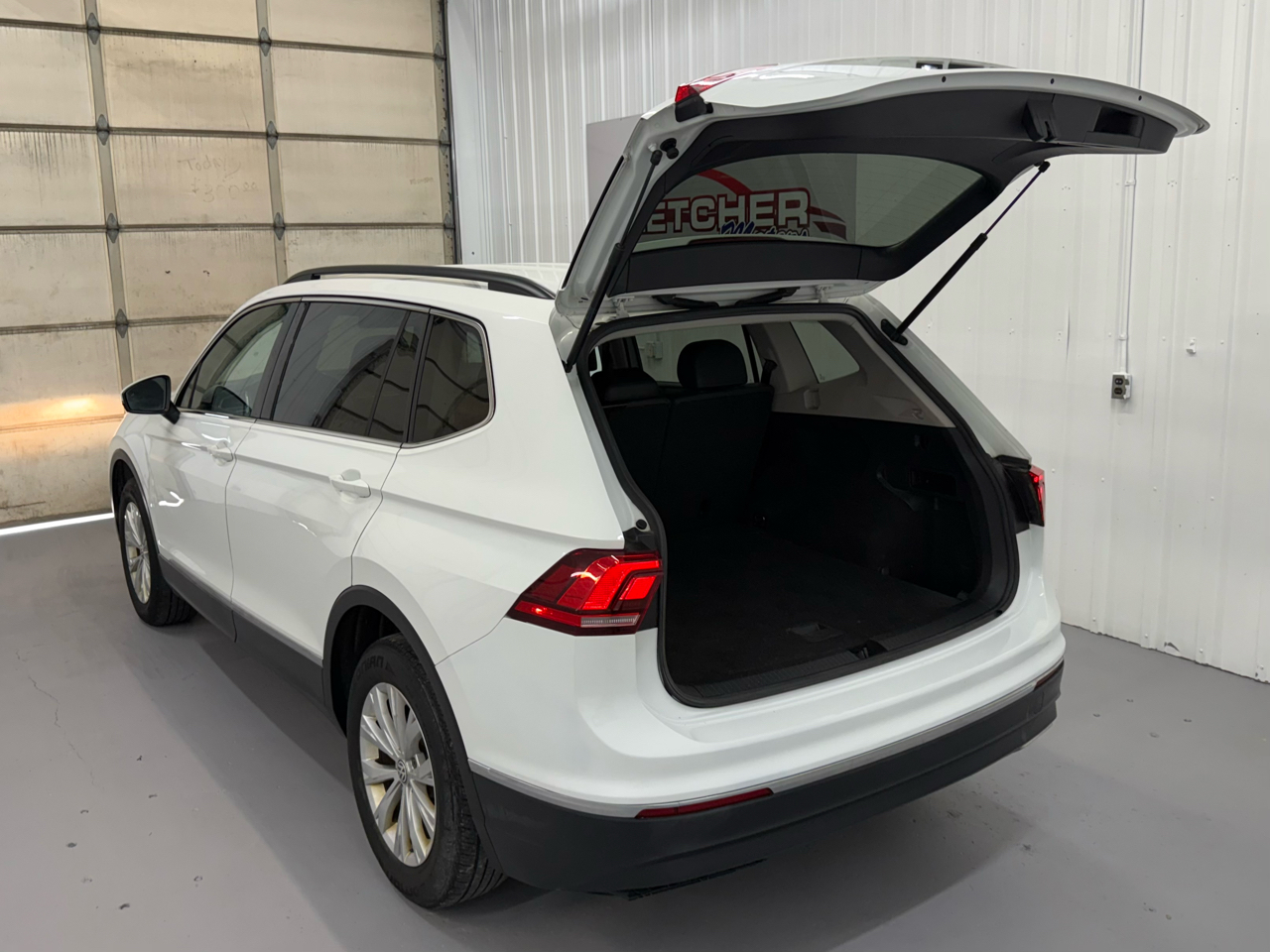 Volkswagen Tiguan 2.0T SE 4MOTION 2018 Volkswagen Tiguan 2.0T SE 4MOTION 2018