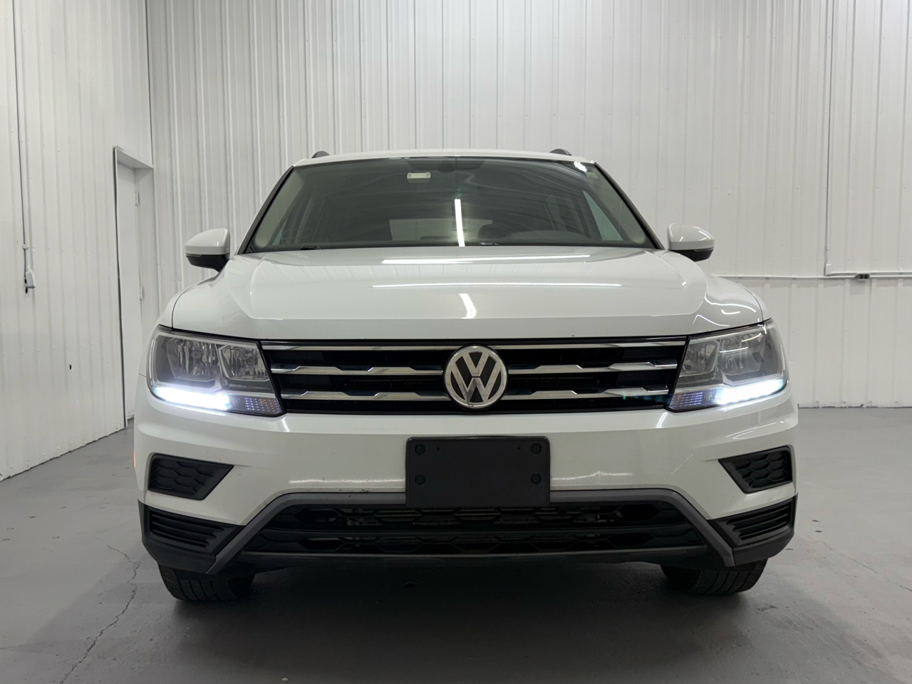 Volkswagen Tiguan 2.0T SE 4MOTION 2018 Volkswagen Tiguan 2.0T SE 4MOTION 2018