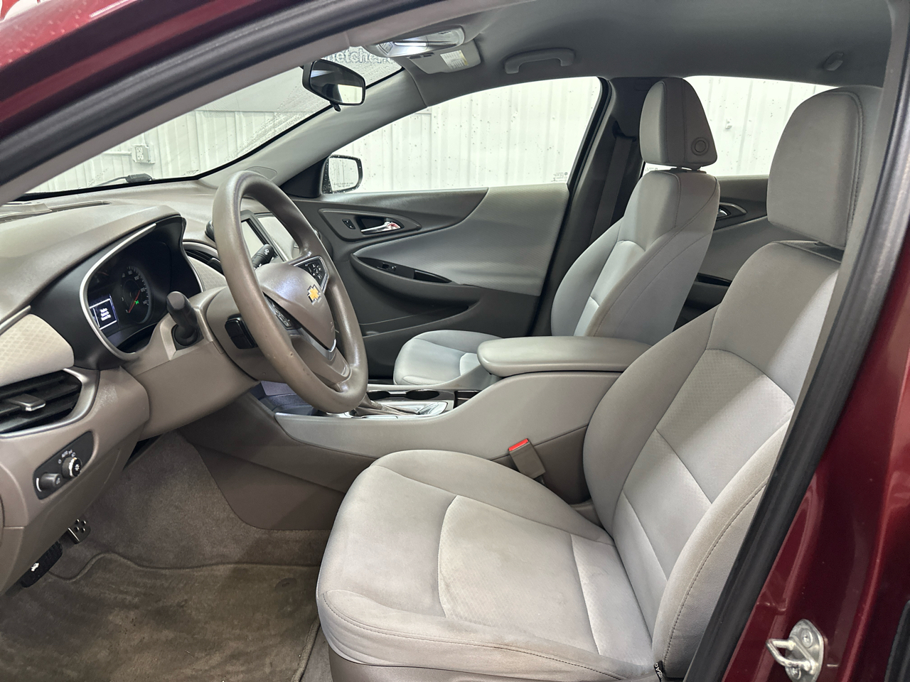 Chevrolet Malibu 4dr Sdn LS w/1LS 2016 Chevrolet Malibu 4dr Sdn LS w/1LS 2016