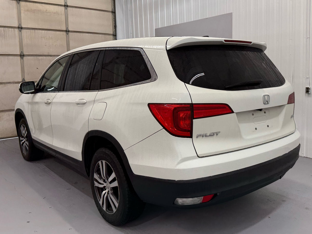 Honda Pilot AWD 4dr EX-L w/Navi 2016 Honda Pilot AWD 4dr EX-L w/Navi 2016