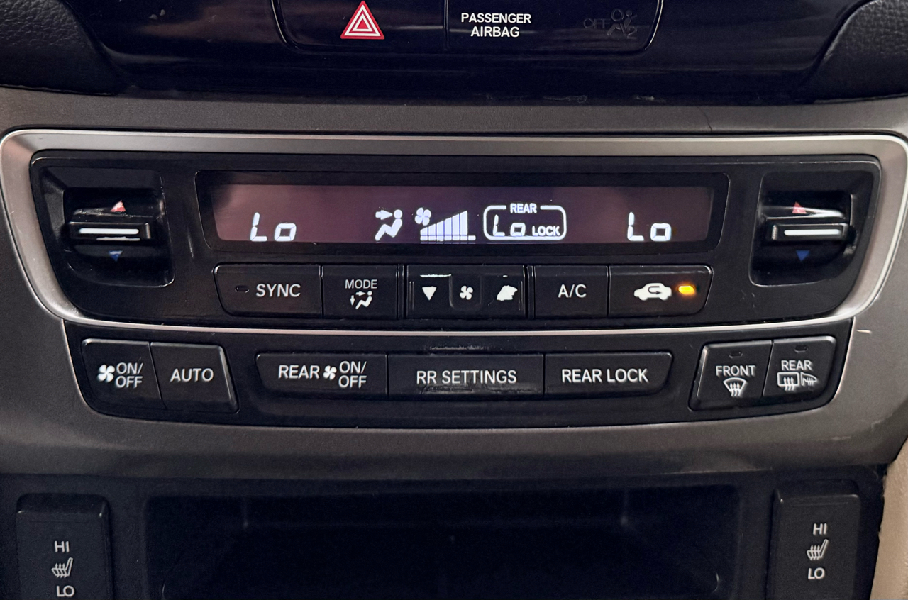 Honda Pilot AWD 4dr EX-L w/Navi 2016 Honda Pilot AWD 4dr EX-L w/Navi 2016