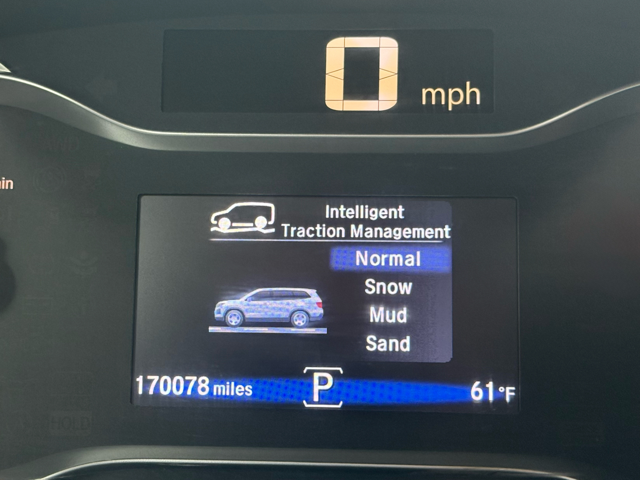 Honda Pilot AWD 4dr EX-L w/Navi 2016 Honda Pilot AWD 4dr EX-L w/Navi 2016