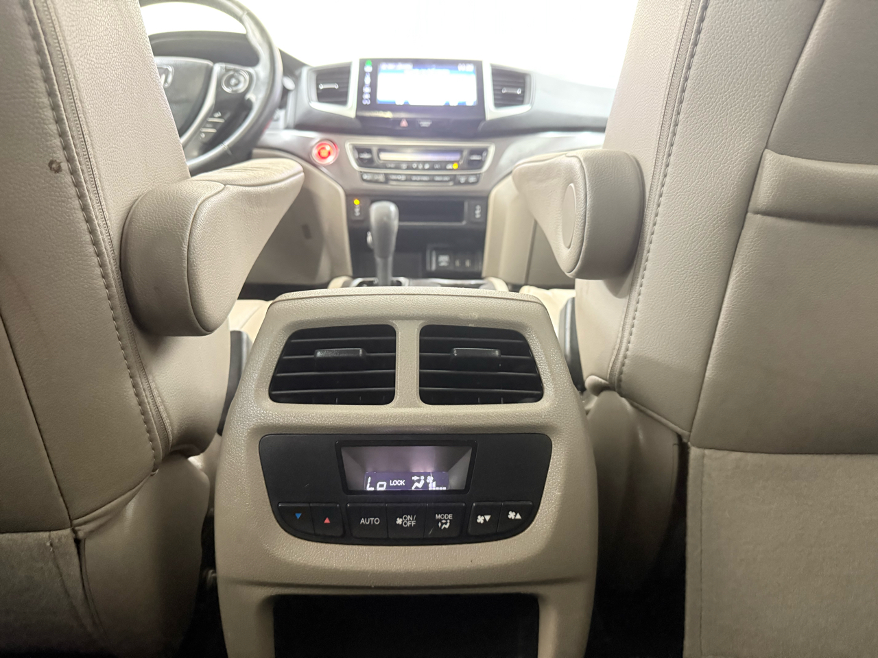 Honda Pilot AWD 4dr EX-L w/Navi 2016 Honda Pilot AWD 4dr EX-L w/Navi 2016