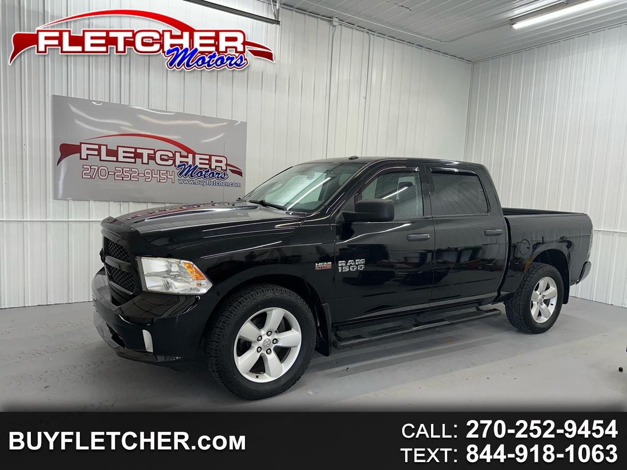 2014 RAM 1500 4WD Crew Cab 140.5" Express