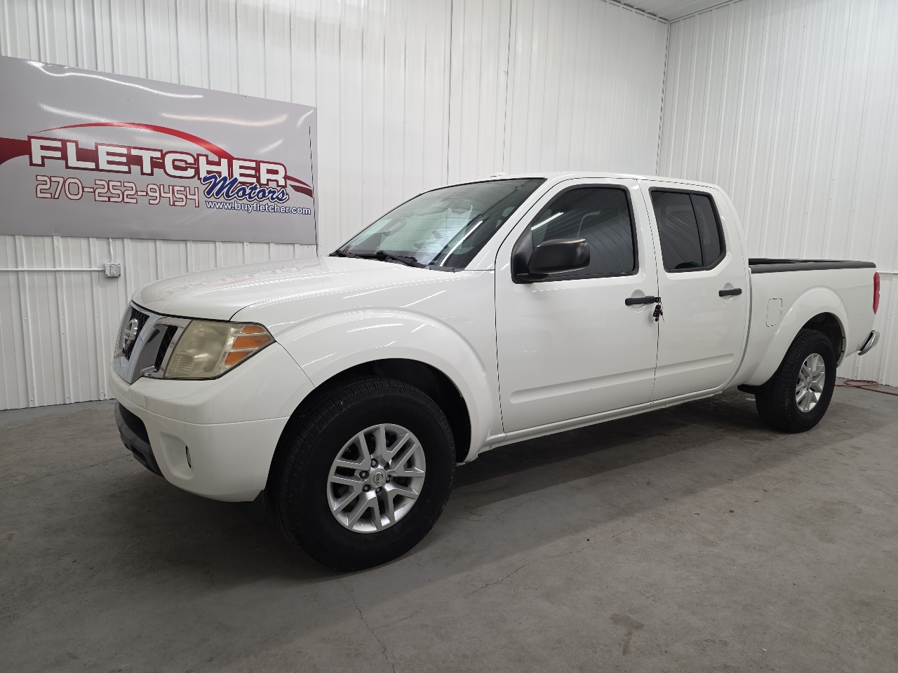 Nissan Frontier 2WD Crew Cab LWB Auto SV 2016