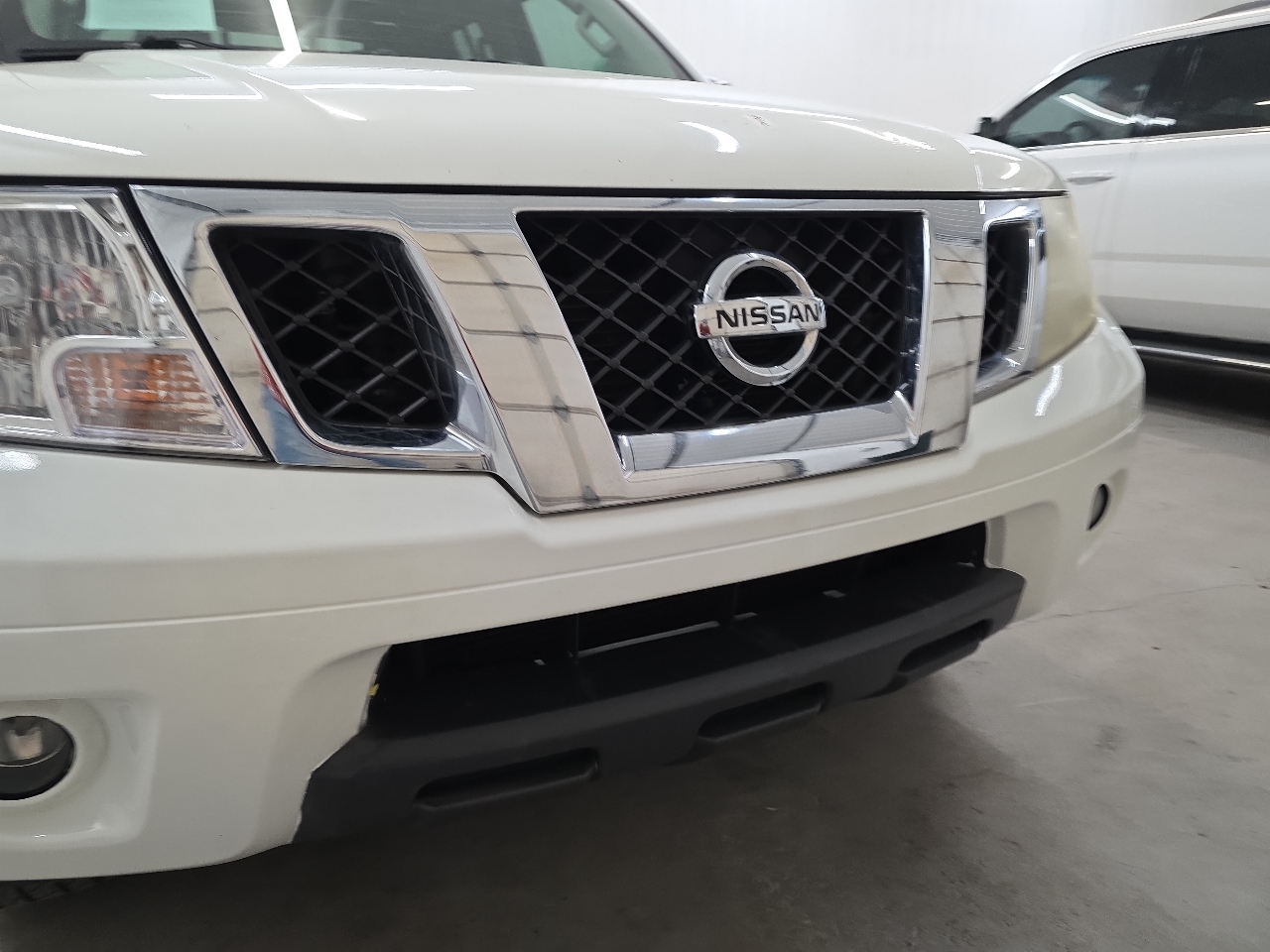 Nissan Frontier 2WD Crew Cab LWB Auto SV 2016