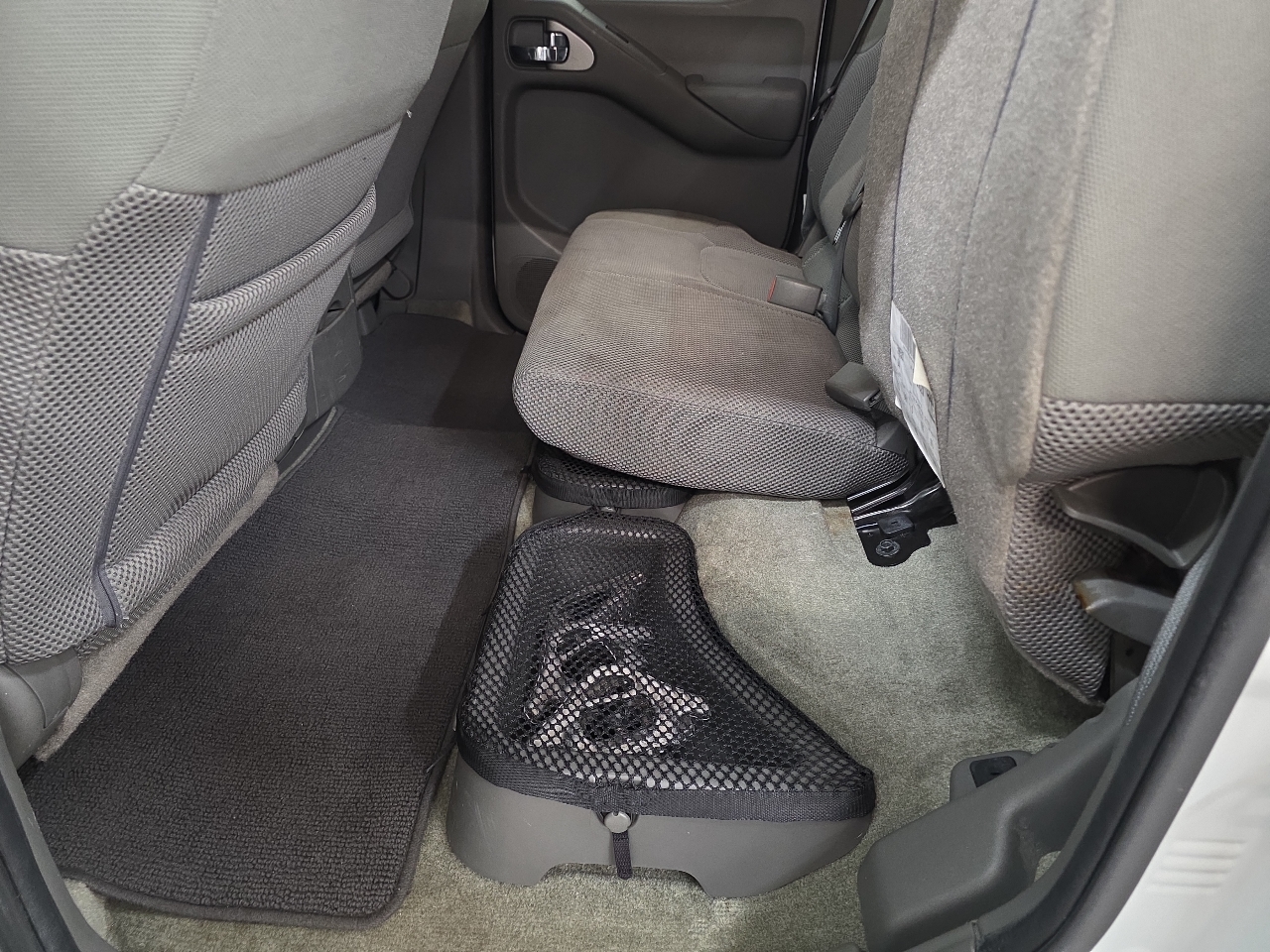 Nissan Frontier 2WD Crew Cab LWB Auto SV 2016