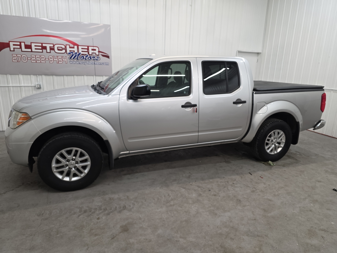 Nissan Frontier 4WD Crew Cab SWB Auto SV 2014