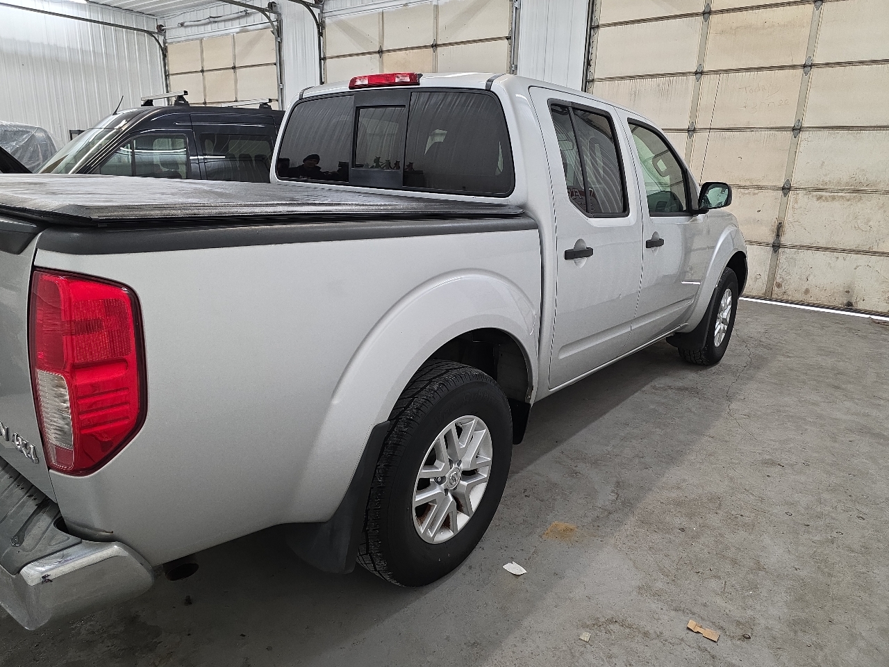 Nissan Frontier 4WD Crew Cab SWB Auto SV 2014