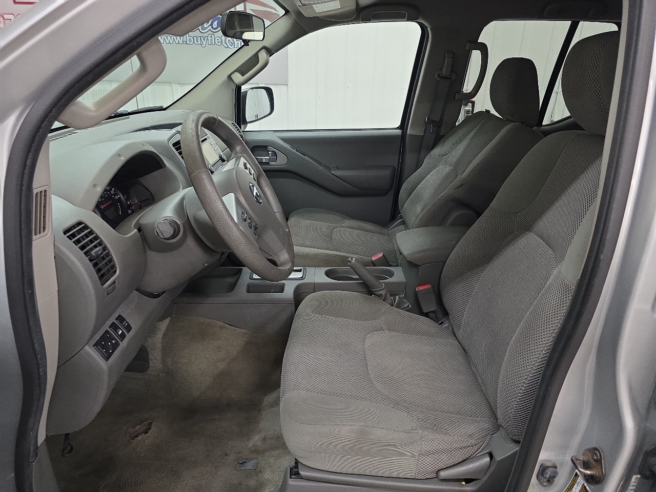 Nissan Frontier 4WD Crew Cab SWB Auto SV 2014