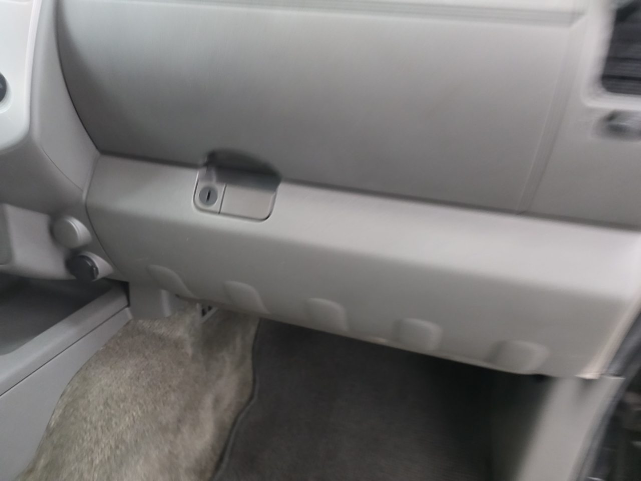 Nissan Frontier 4WD Crew Cab SWB Auto SE 2010