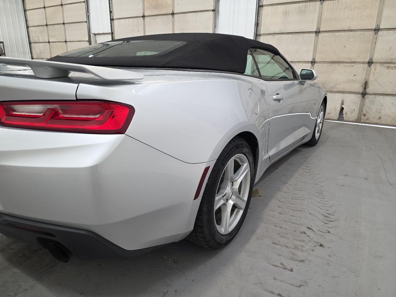 Chevrolet Camaro 2dr Conv 1LT 2017