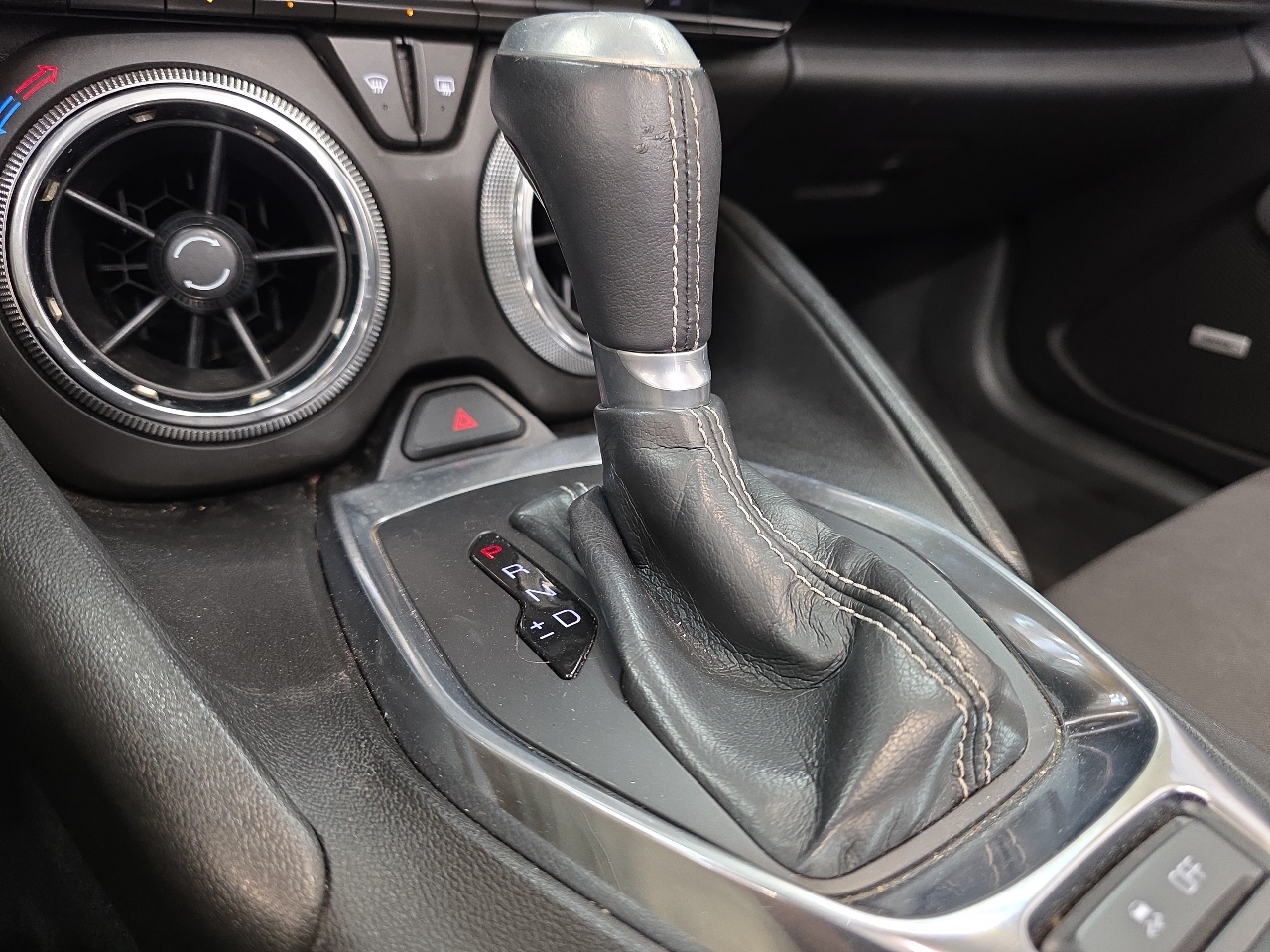 Chevrolet Camaro 2dr Conv 1LT 2017