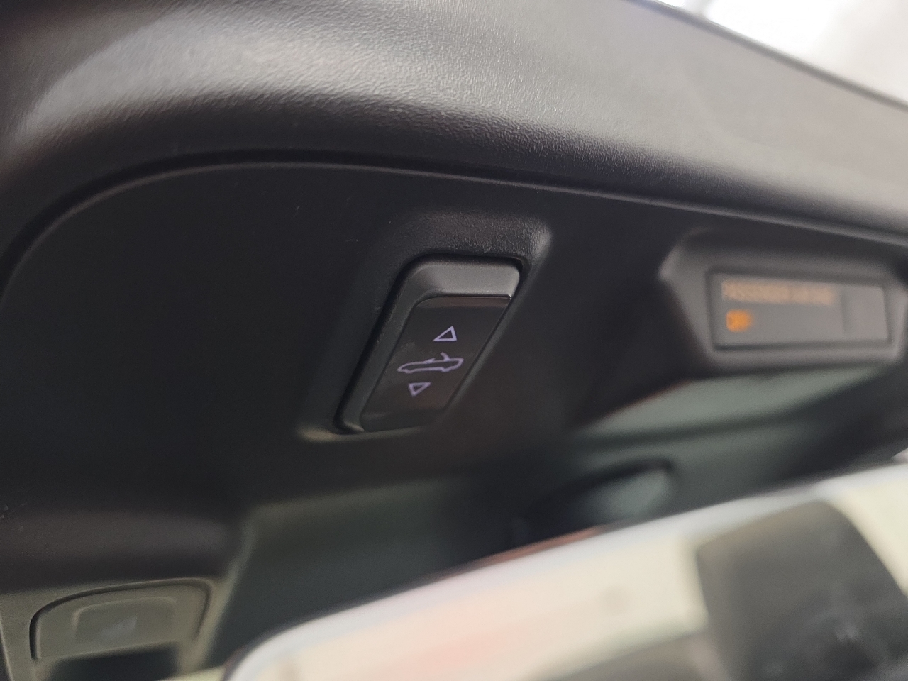 Chevrolet Camaro 2dr Conv 1LT 2017