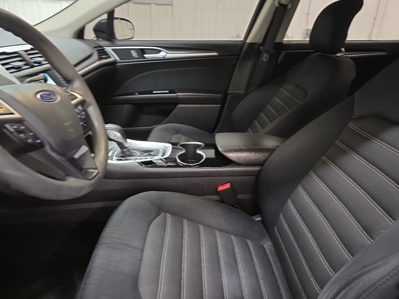 Ford Fusion 4dr Sdn SE FWD 2014