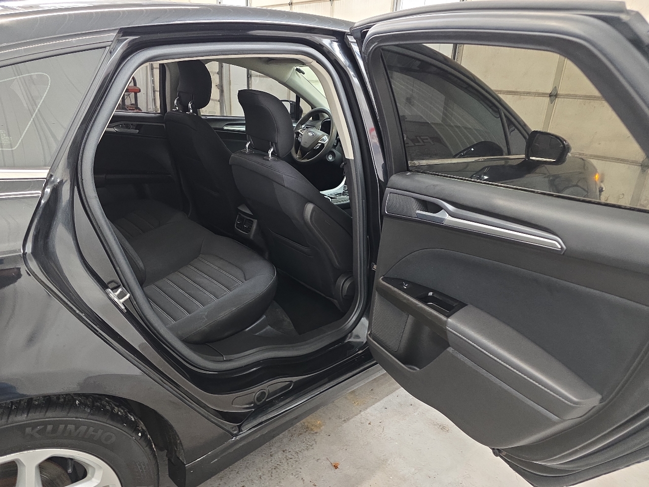 Ford Fusion 4dr Sdn SE FWD 2014