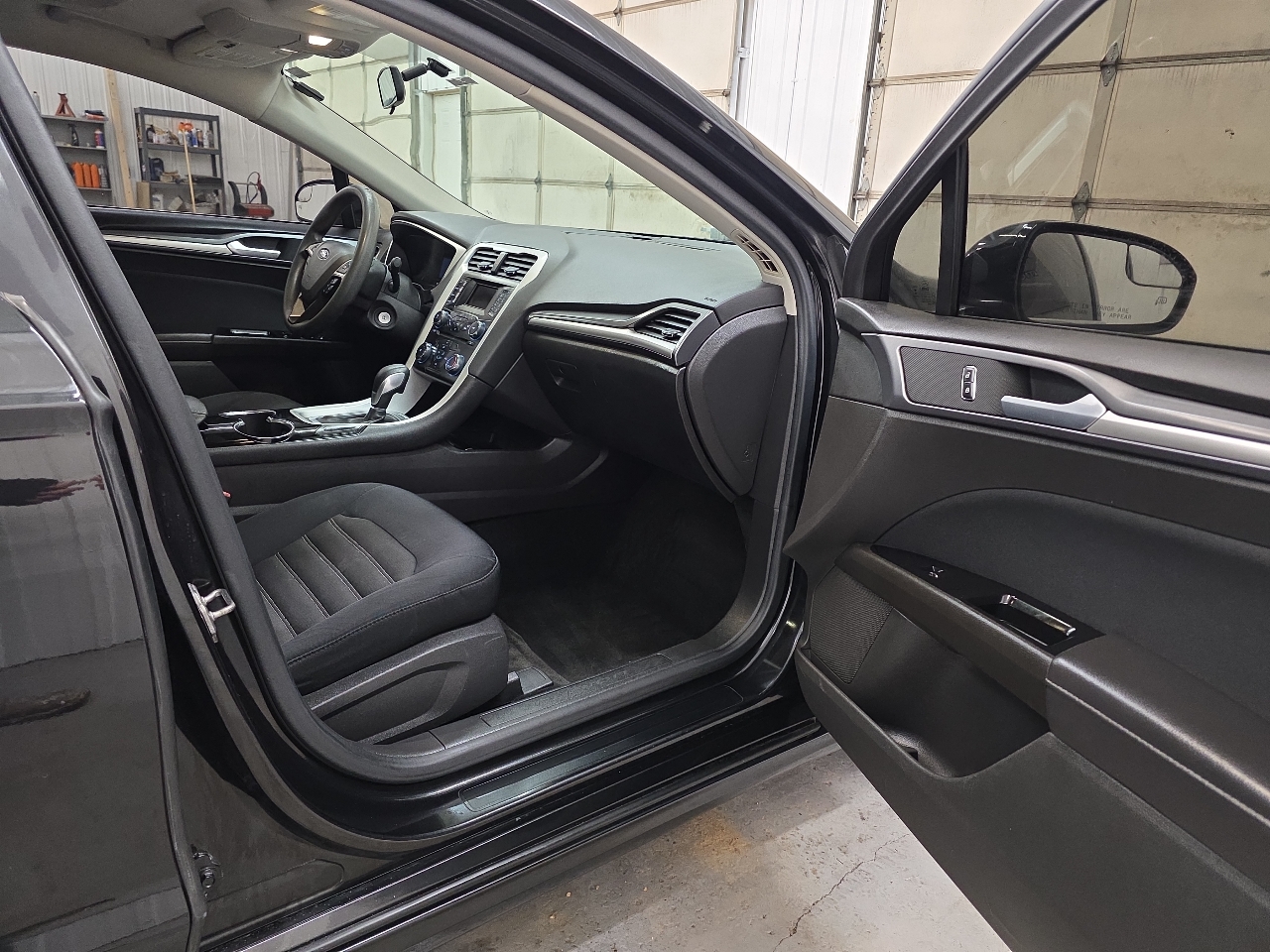 Ford Fusion 4dr Sdn SE FWD 2014