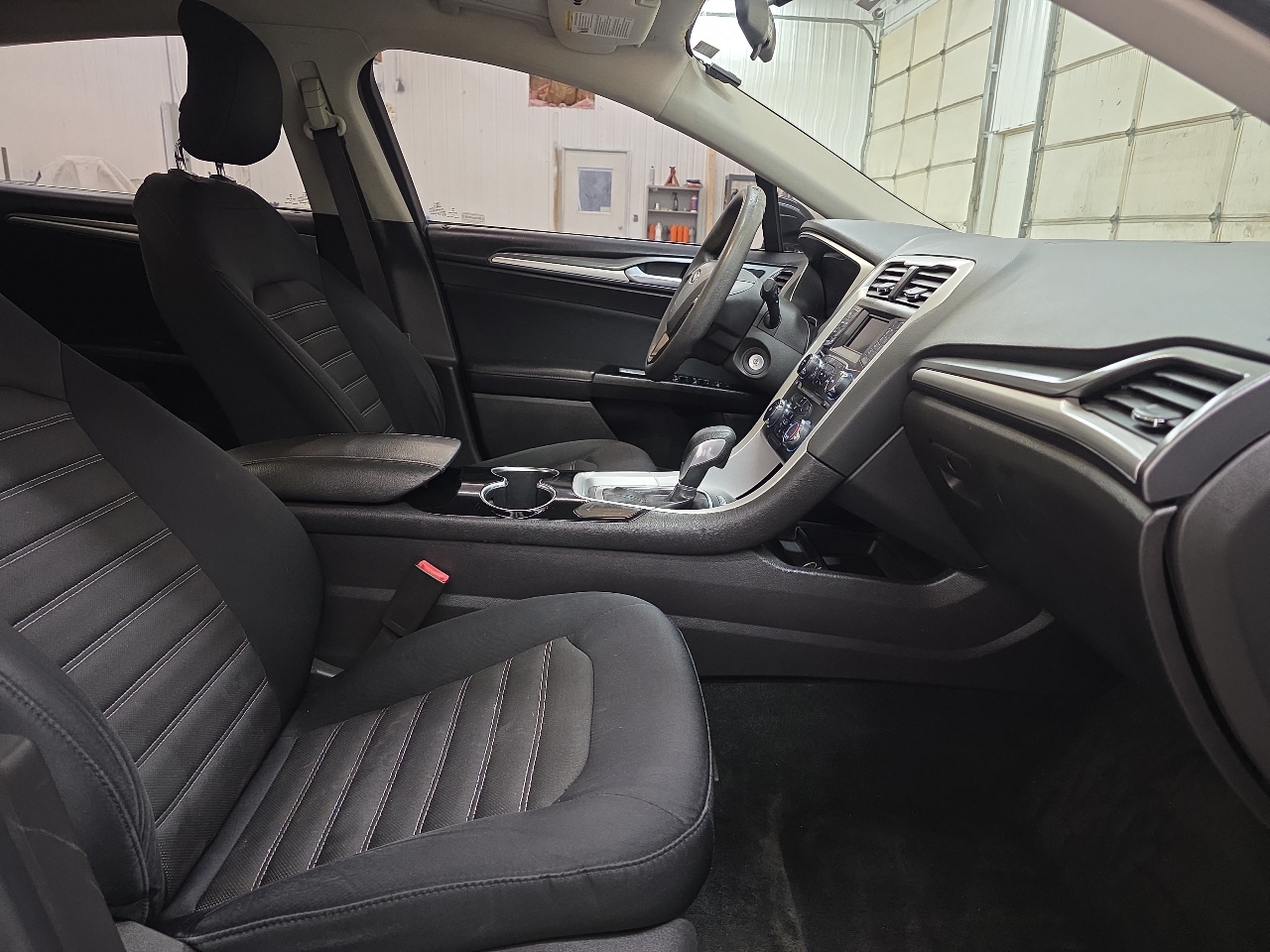 Ford Fusion 4dr Sdn SE FWD 2014