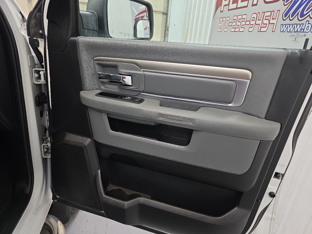 RAM 2500 4WD Crew Cab 149" SLT 2015