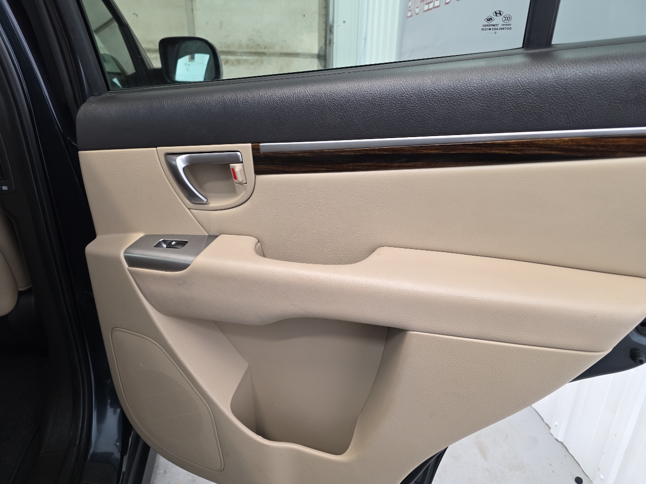 Hyundai Santa Fe FWD 4dr V6 Auto Limited 2010