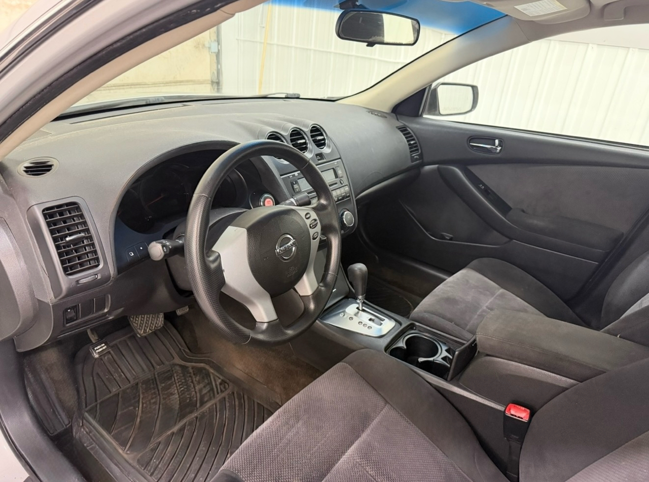Nissan Altima 4dr Sdn I4 CVT 2.5 S 2008