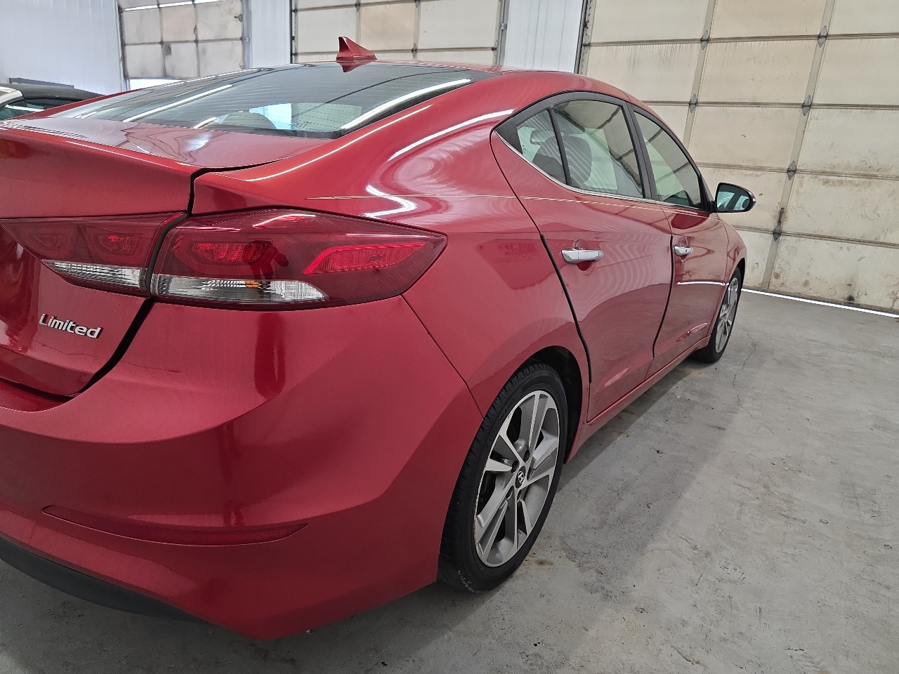 Hyundai Elantra Limited 2.0L Auto (Alabama) *Ltd Avail* 2017