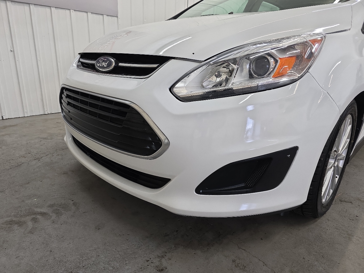 Ford C-Max Hybrid SE FWD 2017