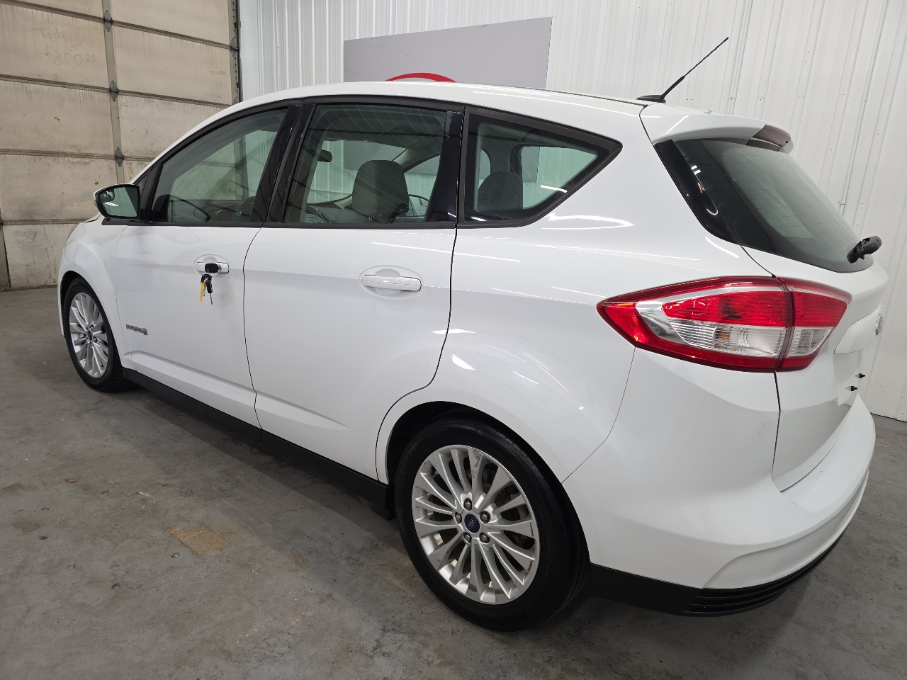 Ford C-Max Hybrid SE FWD 2017