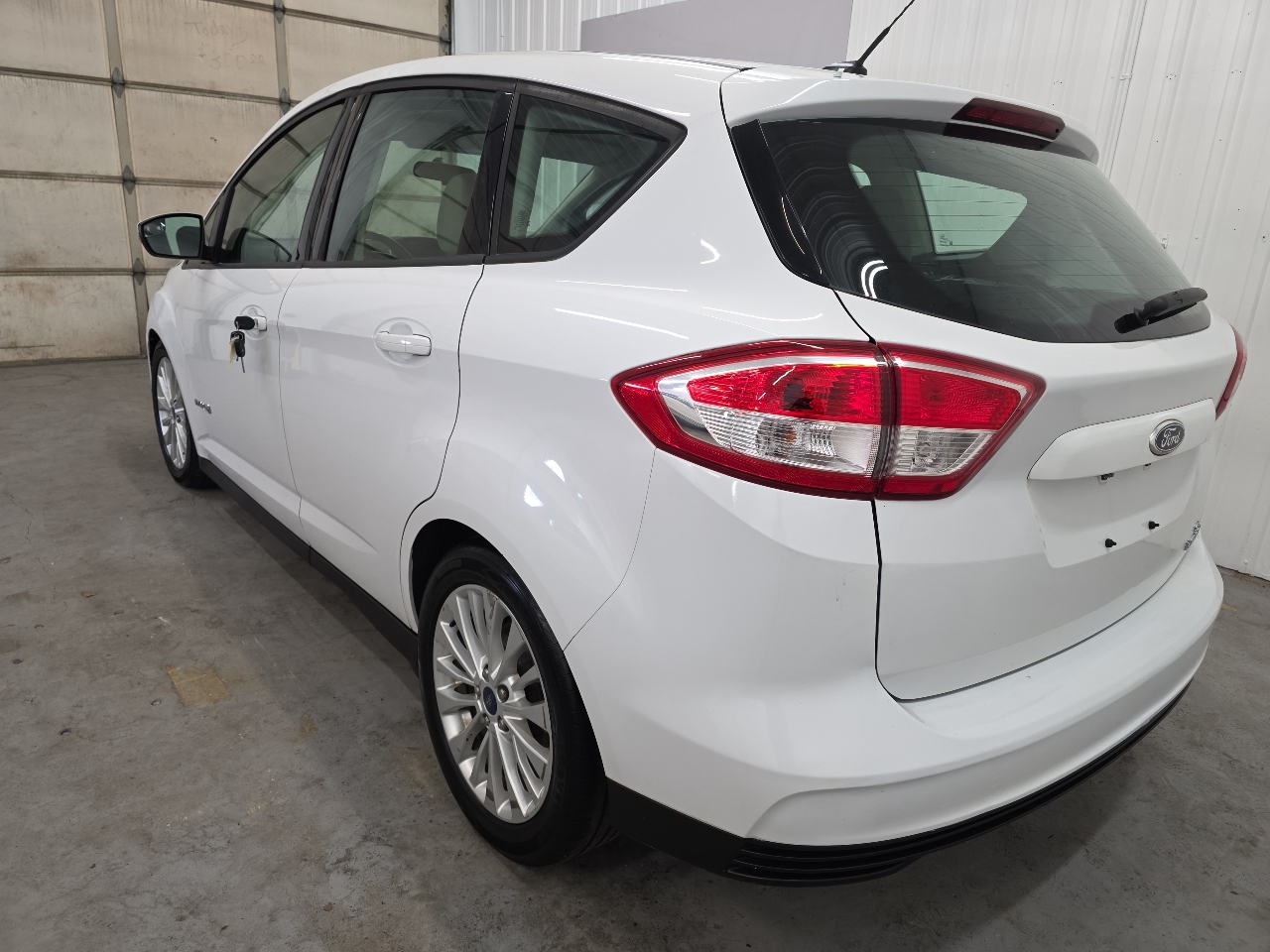 Ford C-Max Hybrid SE FWD 2017