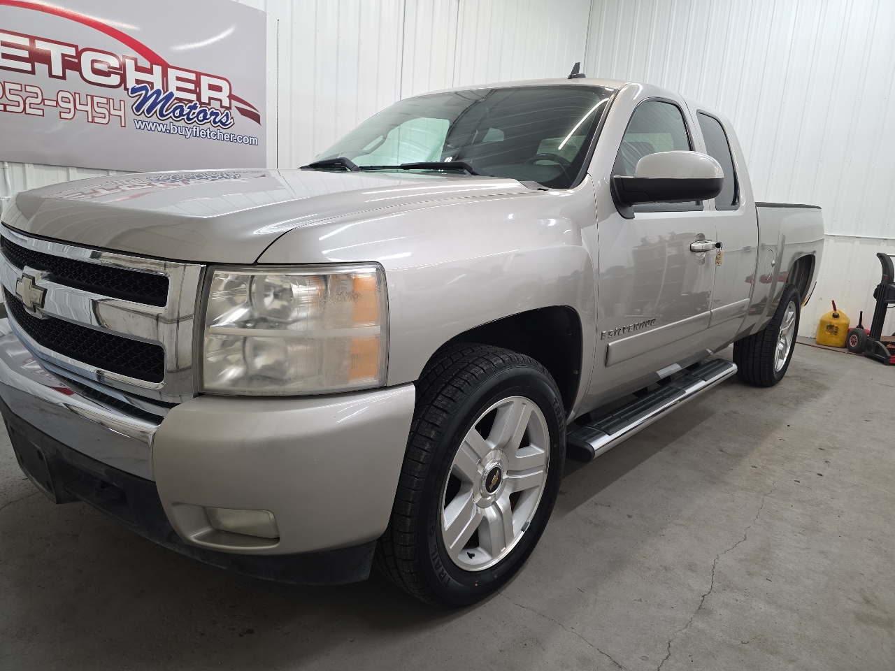 Chevrolet Silverado 1500 2WD Ext Cab 143.5" LT w/1LT 2008