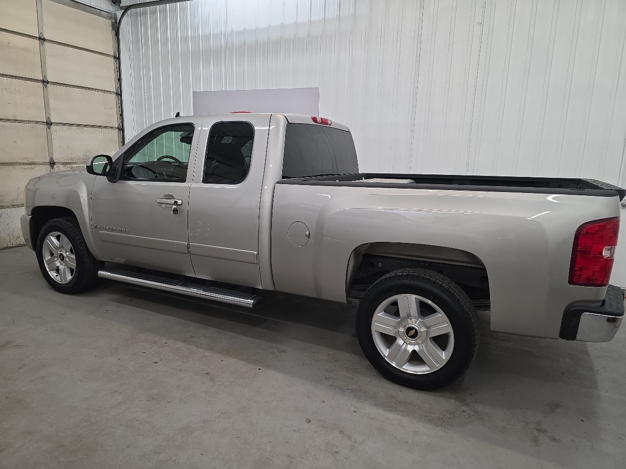 Chevrolet Silverado 1500 2WD Ext Cab 143.5" LT w/1LT 2008
