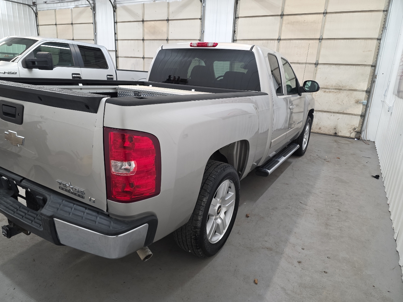 Chevrolet Silverado 1500 2WD Ext Cab 143.5" LT w/1LT 2008